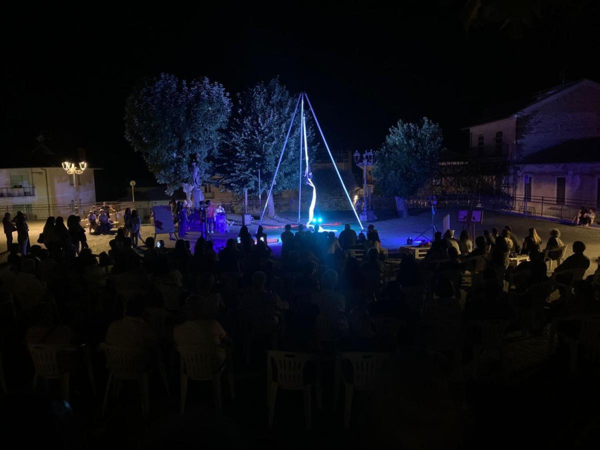 דירות San Demetrio ne' Vestini Casanto' מראה חיצוני תמונה